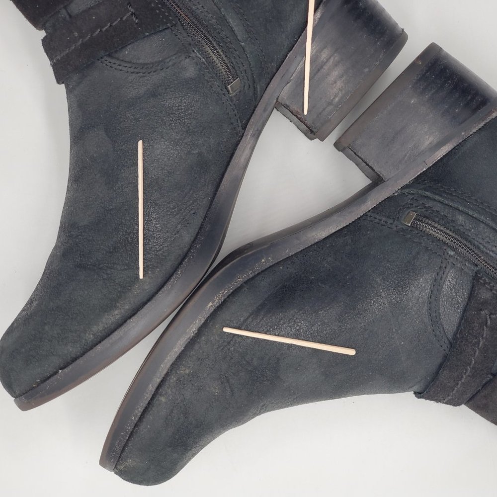 UGG Tall Leather Riding Boots - Picture 15 of 16